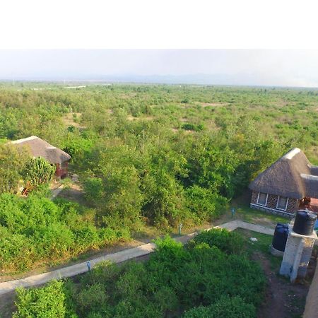 Irungu Forest Safari Lodge Katunguru Exteriér fotografie