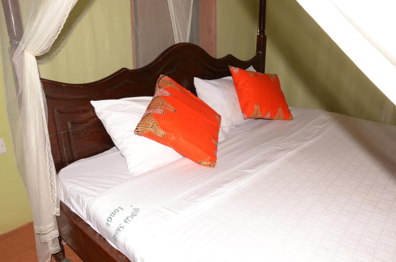 Irungu Forest Safari Lodge Katunguru Exteriér fotografie